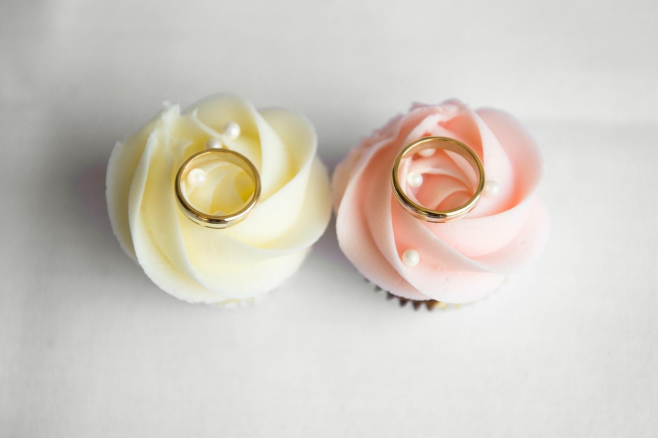 無料相談で婚活スタート | 千葉県八千代市の結婚相談所ならブライダルサロン ハッピーサプライズ